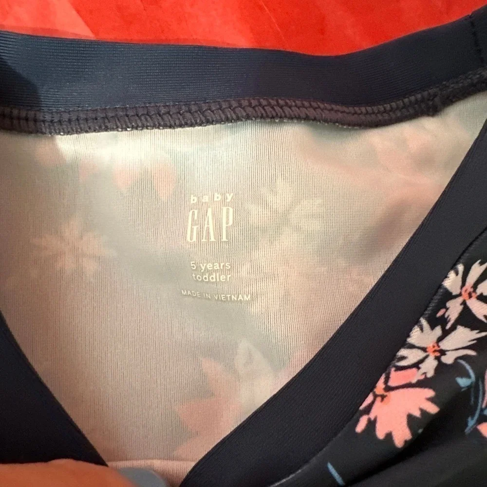 Baby gap swim top